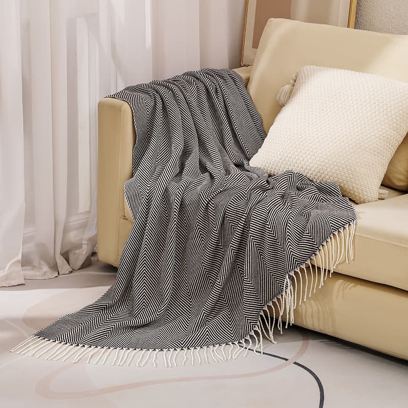 Black Herringbone Tassel Throw Blanket - Large Acrylic Faux - 130 × 240 cm