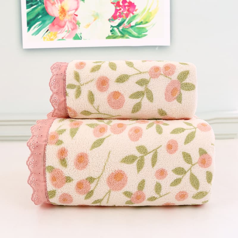 Pink Vintage Floral Lace Trim Towel Set - Ultra Soft Absorbent Coral Fleece