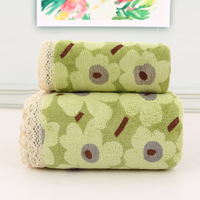 Green Vintage Floral Lace Trim Towel Set - Ultra Soft Absorbent Coral Fleece