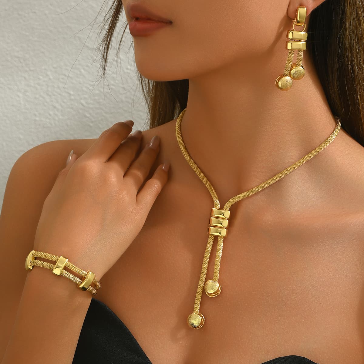 New European-Style Women's Jewelry Set - 18K Gold-Plated Long Necklace