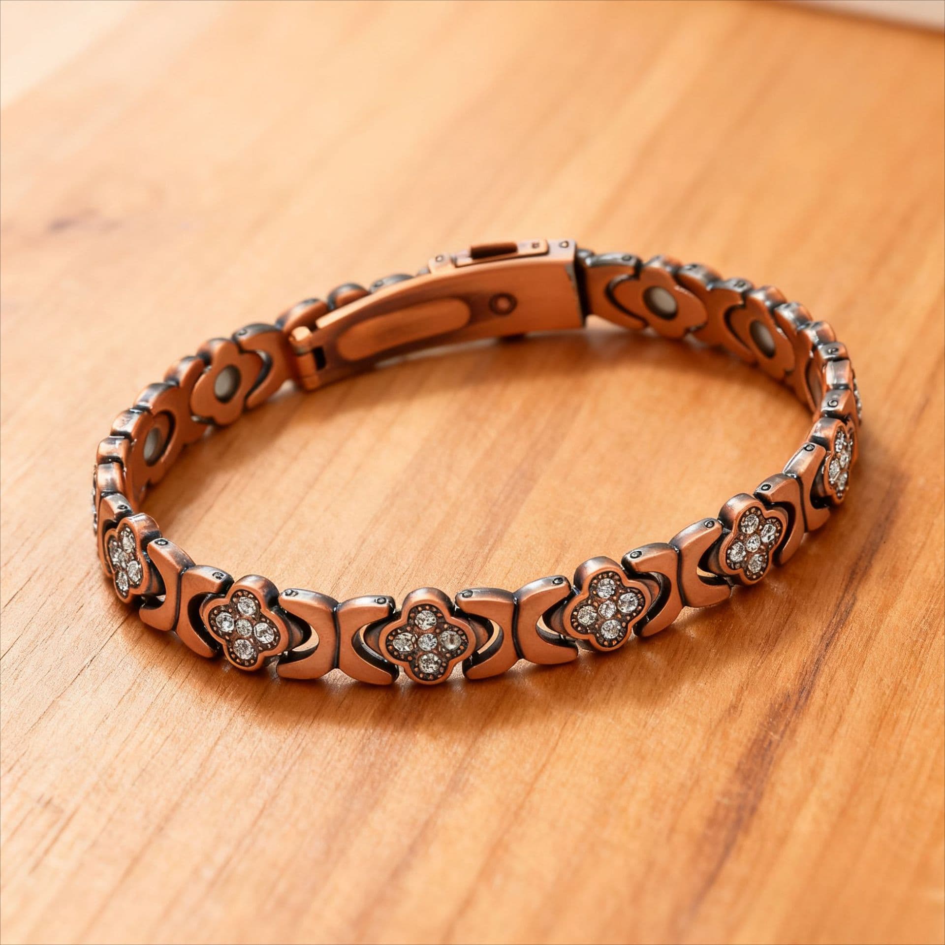 Antique bronze brushed finish New Fashion Lightweight Four-Leaf Clover