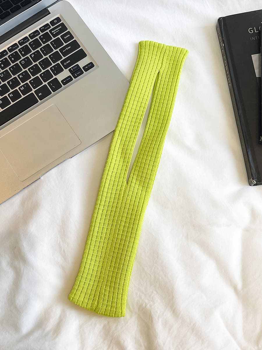 Green grass High-Elastic Knit Short Phone Sling Bag - Compact Streetwear