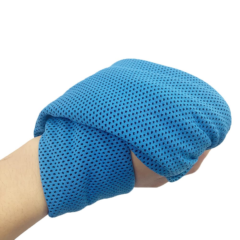 Blue 4-Piece Portable Cooling Towel Set - Quick-Dry Ice-Cool Towel