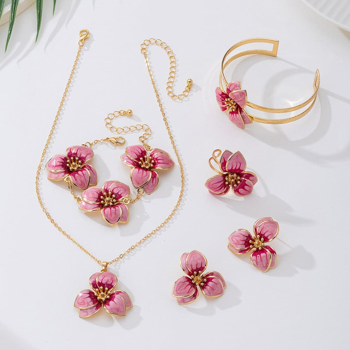 White Floral Enamel Jewelry Set - Five-Piece Alloy Accessory Collection