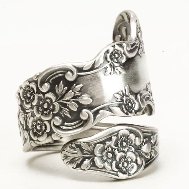 Vintage Camellia Wrap Spoon Ring with Jewelry Box, Adjustable Floral Petal