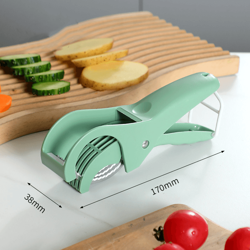 2-Piece Green 5-Blade Fruit & Vegetable Slicer for Crinkle Cuts - Kitchen