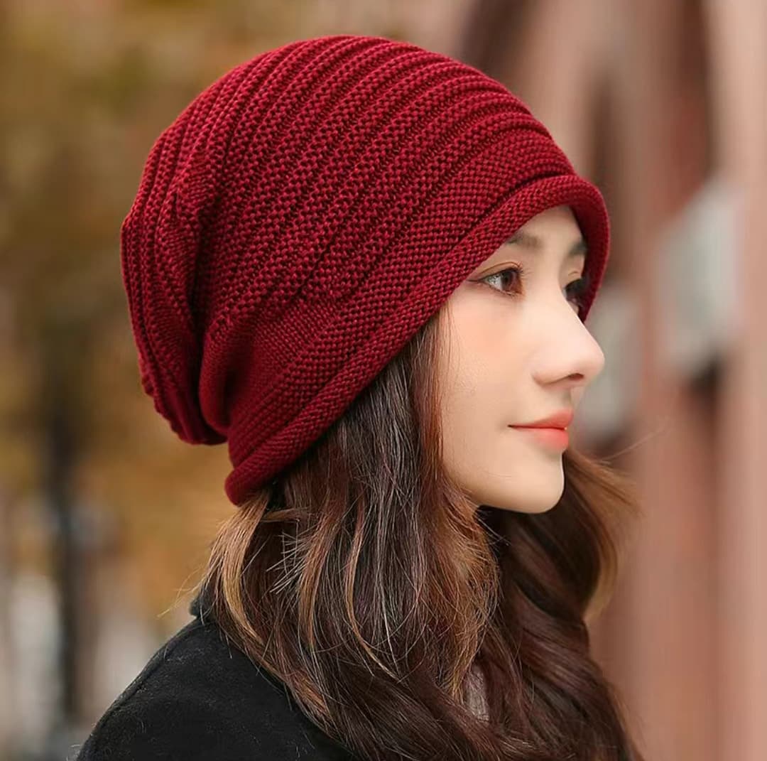 Red Warm & Women's Knitted Beanie Hats (3-Pack) - Perfect for Cold Weather