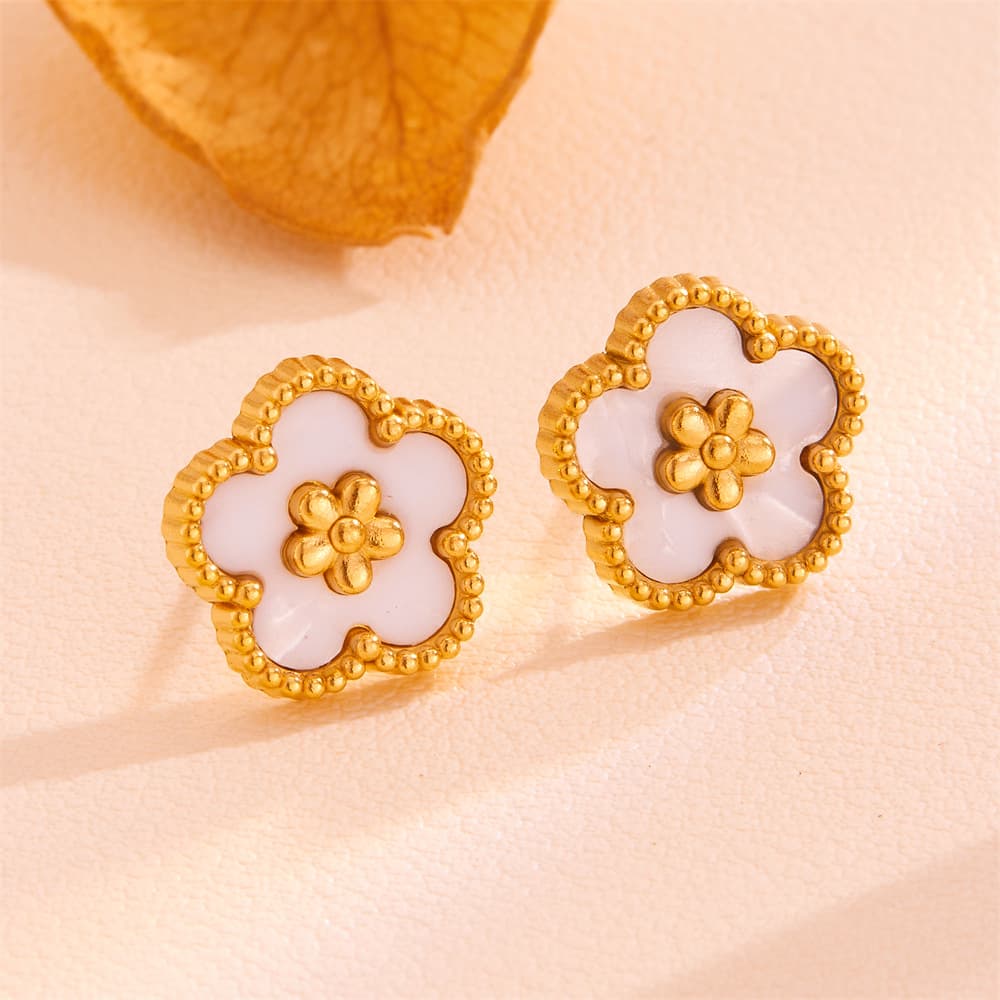 White Shell Five-Petal Flower Stud Earrings - 18K Gold Plated - 13mm