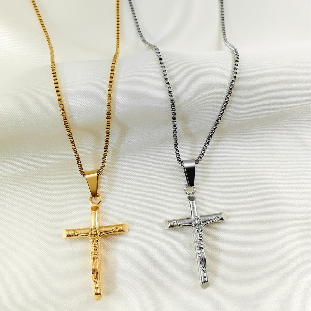 Men's Vintage Cross Pendant Necklace 2-Piece Set - 60 cm Box Chain