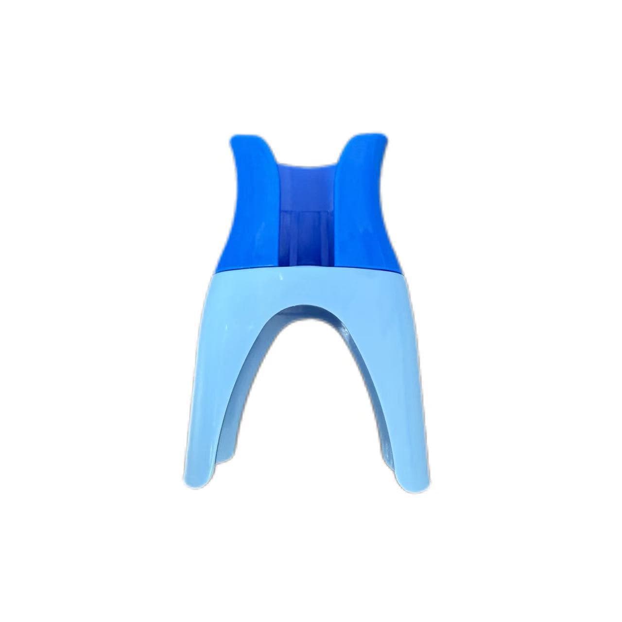 Dark Blue and Light Blue Eye Drop Applicator - Safe & Hygienic Eyedrop