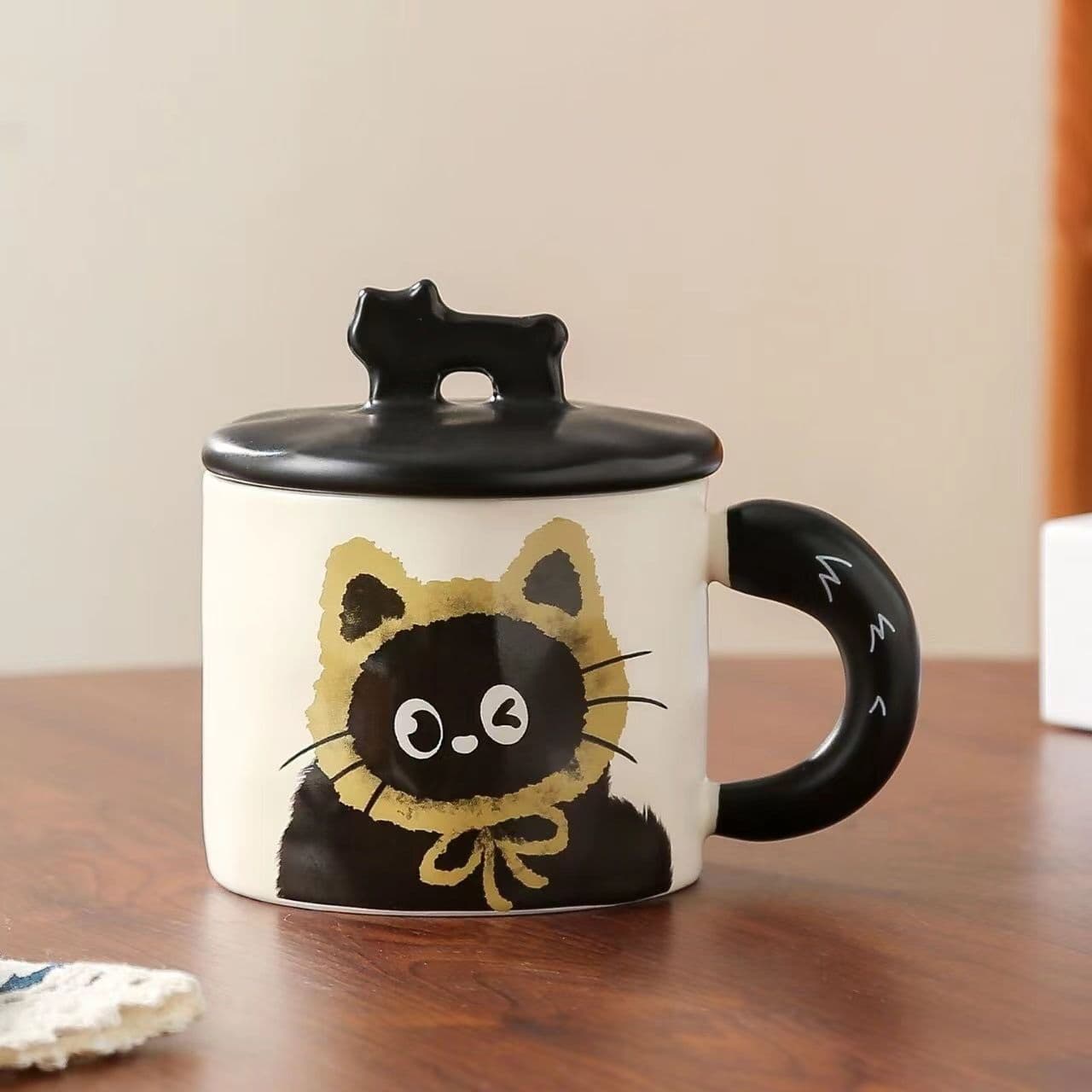 Yellow Cat Ceramic Mug with Lid 360 ml, Kawaii Coffee Cup - Yellow Coffee