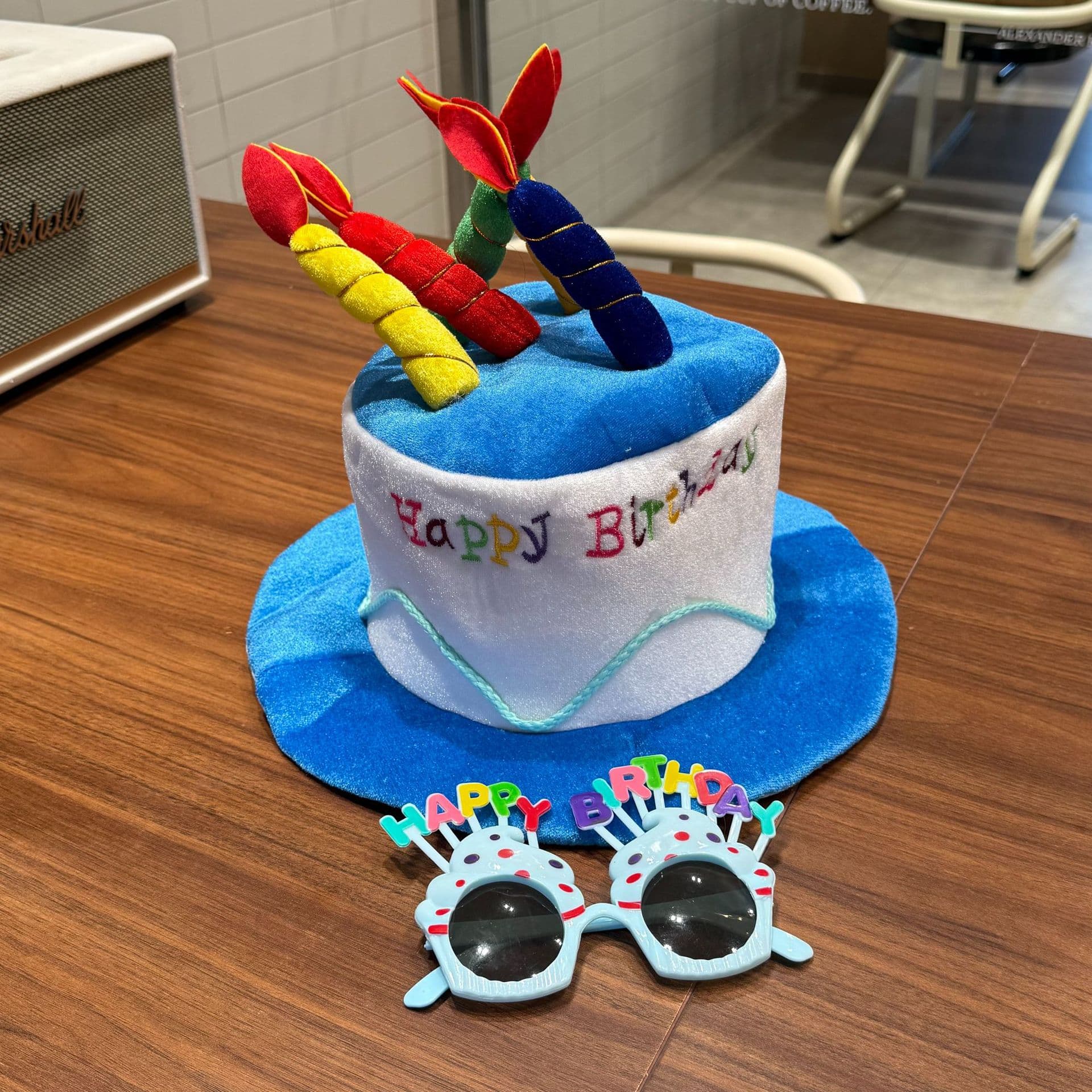 2-piece Blue Plush Birthday Cake Hat Set - Novelty Party Accessory - 2 Blue
