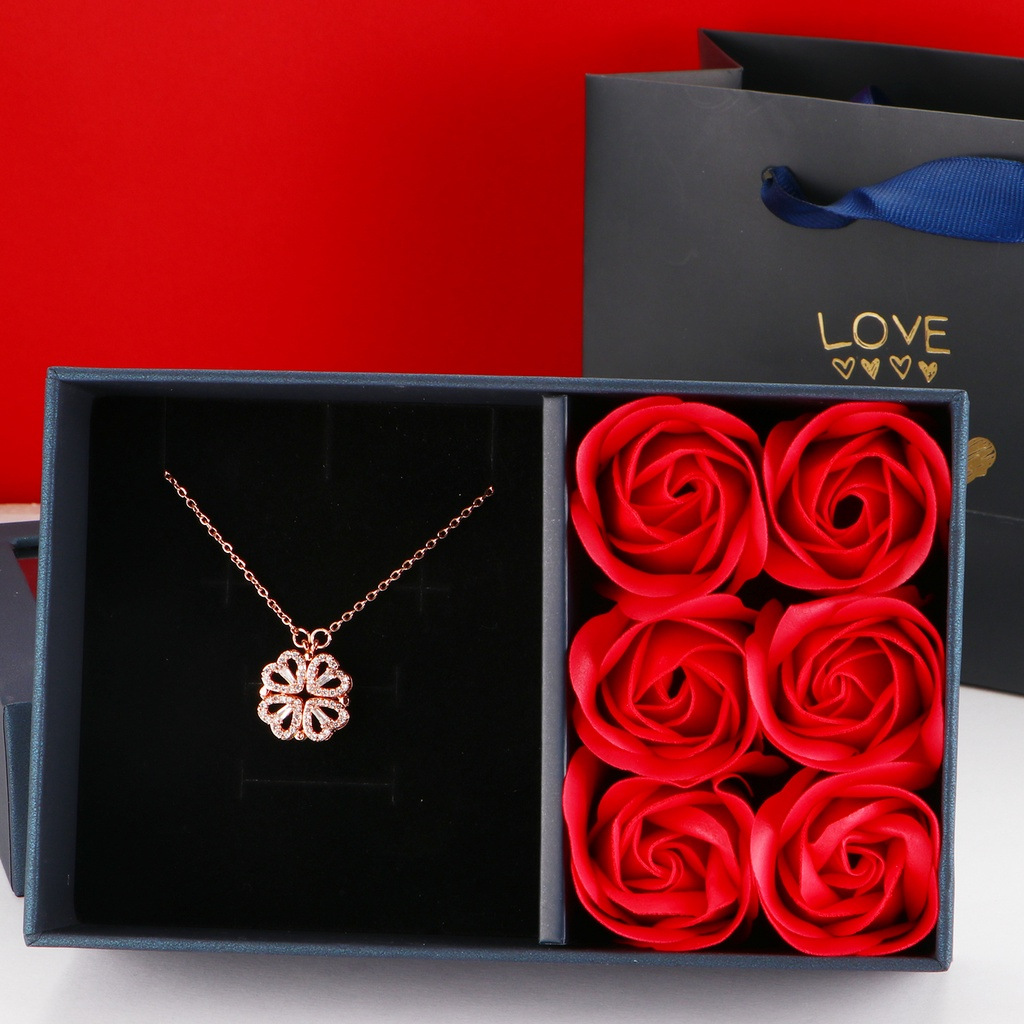Rose golden Four Leaf Clover Necklace - Plated Copper with Zirconia